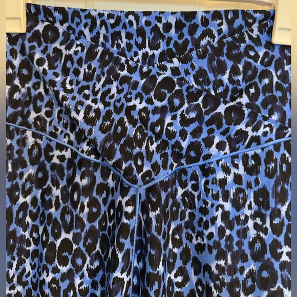 Aerie Offline Real Me 7/8 Leggings - Picture 5 of 7